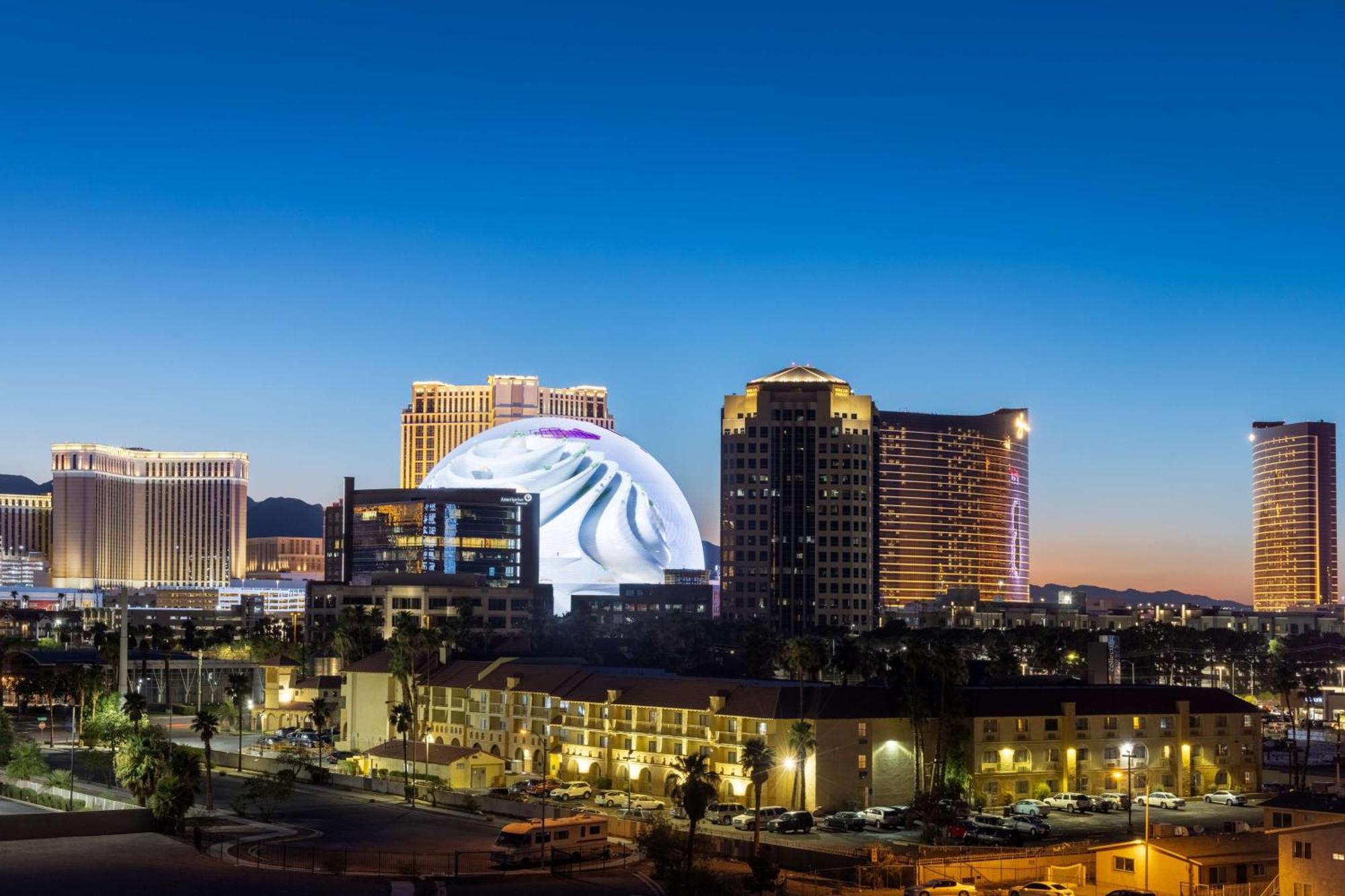 Doubletree By Hilton Las Vegas East Flamingo Ngoại thất bức ảnh