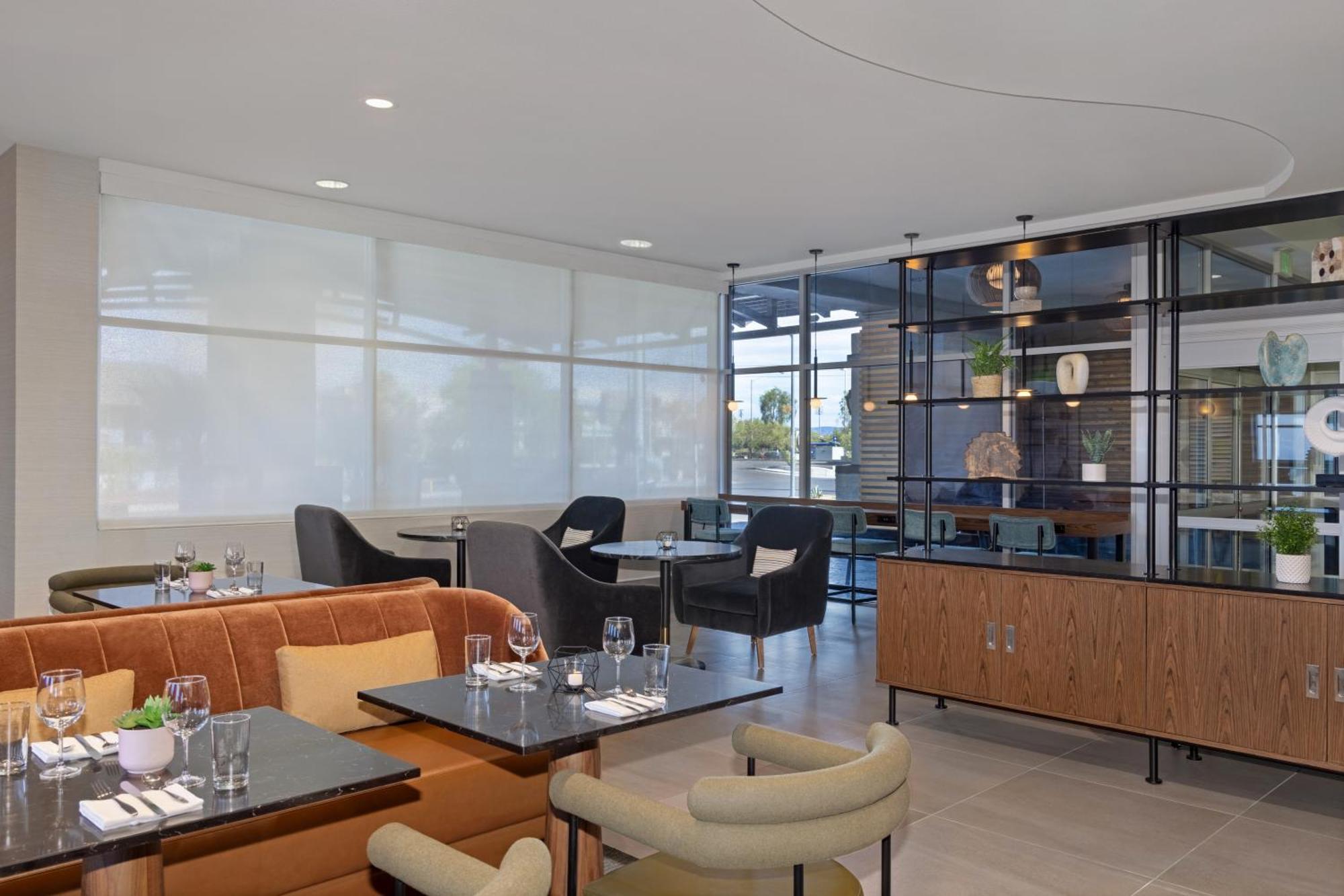 Doubletree By Hilton Las Vegas East Flamingo Ngoại thất bức ảnh