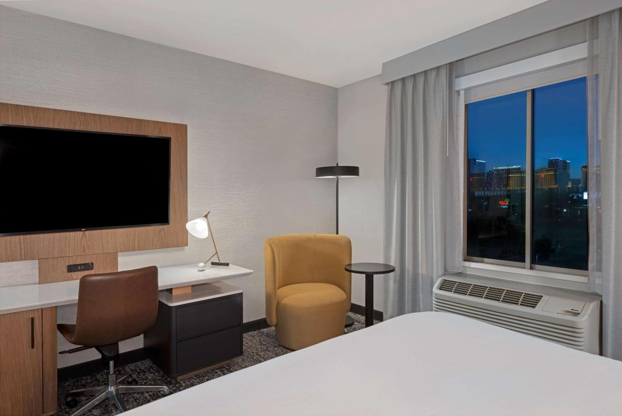 Doubletree By Hilton Las Vegas East Flamingo Ngoại thất bức ảnh